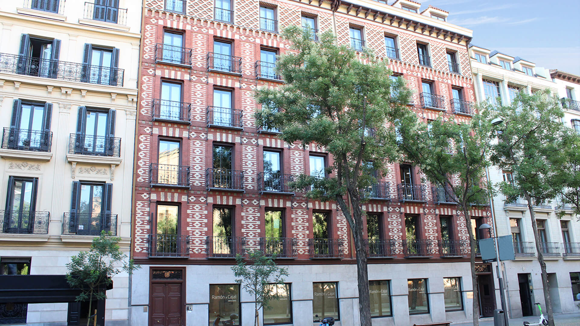 Oficinas en calle Almagro en Madrid